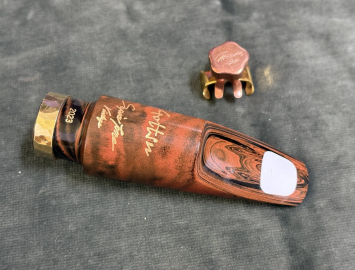 Photo Gottsu Signature Sepia Tone Vintage 105 Tenor Saxophone Mouthpiece